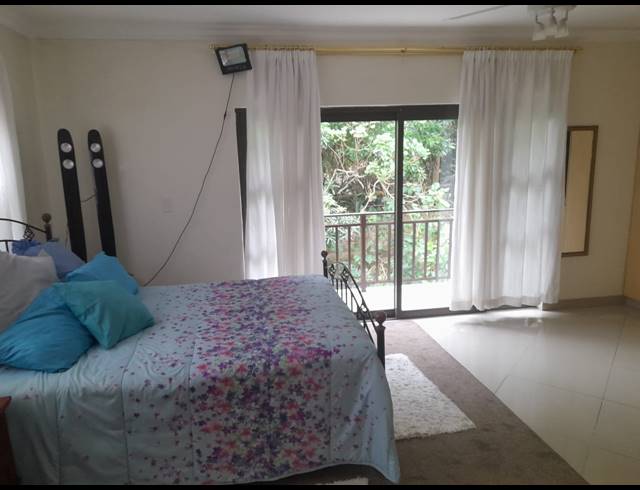3 BEDROOM FREESTANDING FOR SALE IN WESTBROOK